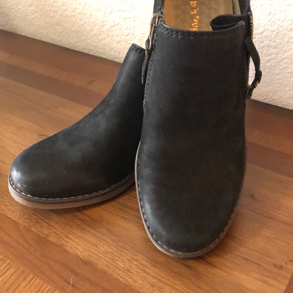Hush Puppies Short Bootie